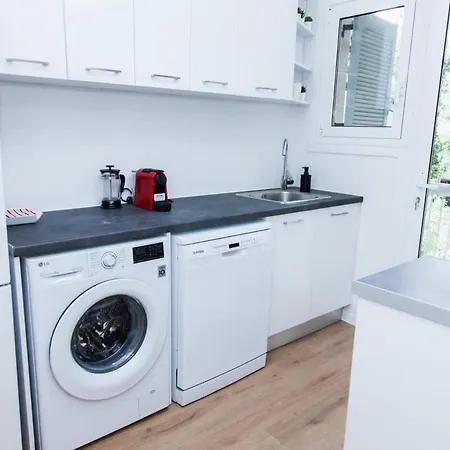 Apartment Sophisticated Apt In Charming Kifisia