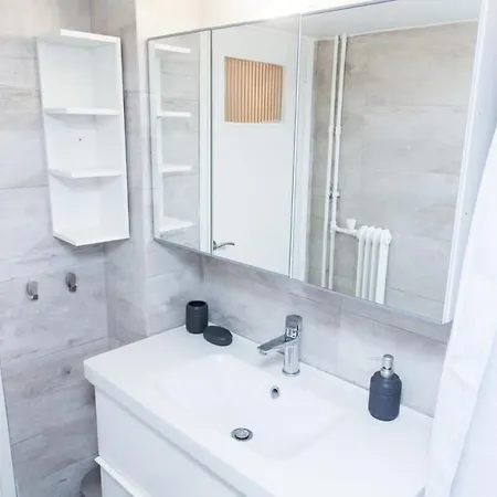 Sophisticated Apt In Charming Kifisia * Athens